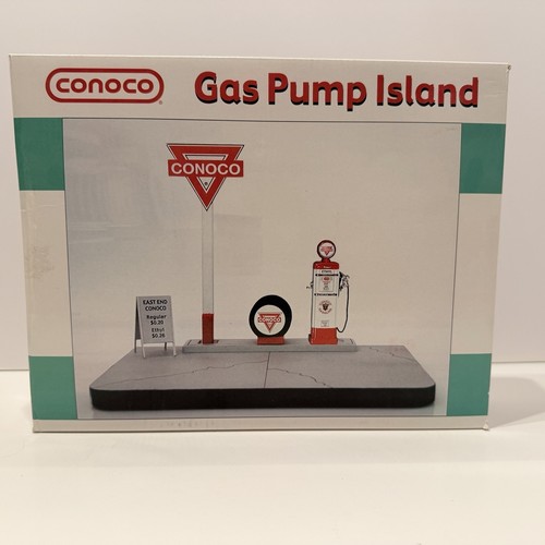 Conoco gas pump island vintage - gas,